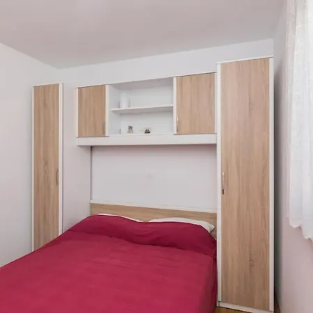 Rogina 2. Sea View * Mandre