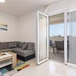 Apartamento Rogina 2. Sea View *
